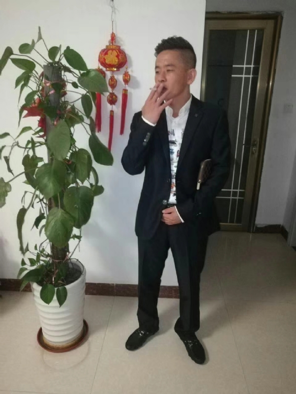 男人三十而立的第二张照片--宁波相亲服务中心