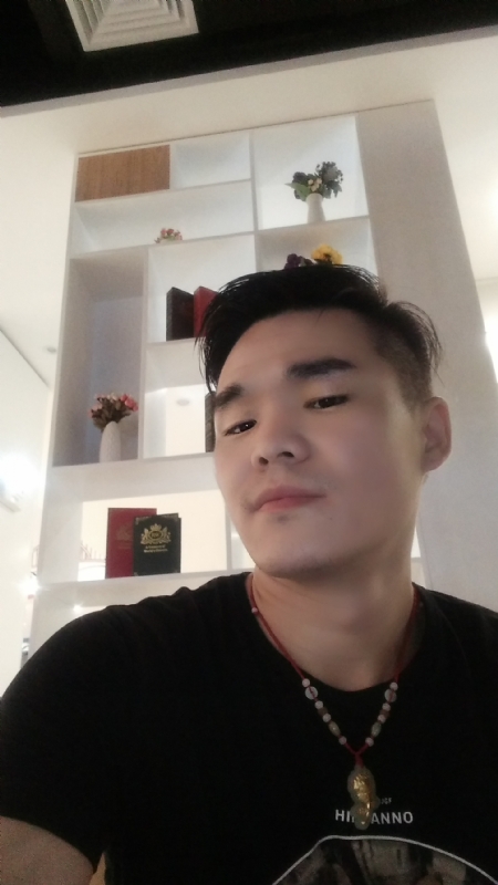 涵博随缘的第一张照片--宁波相亲服务中心