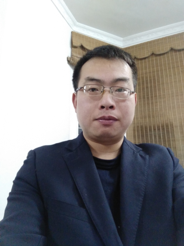 简单爱的第一张照片--宁波相亲服务中心