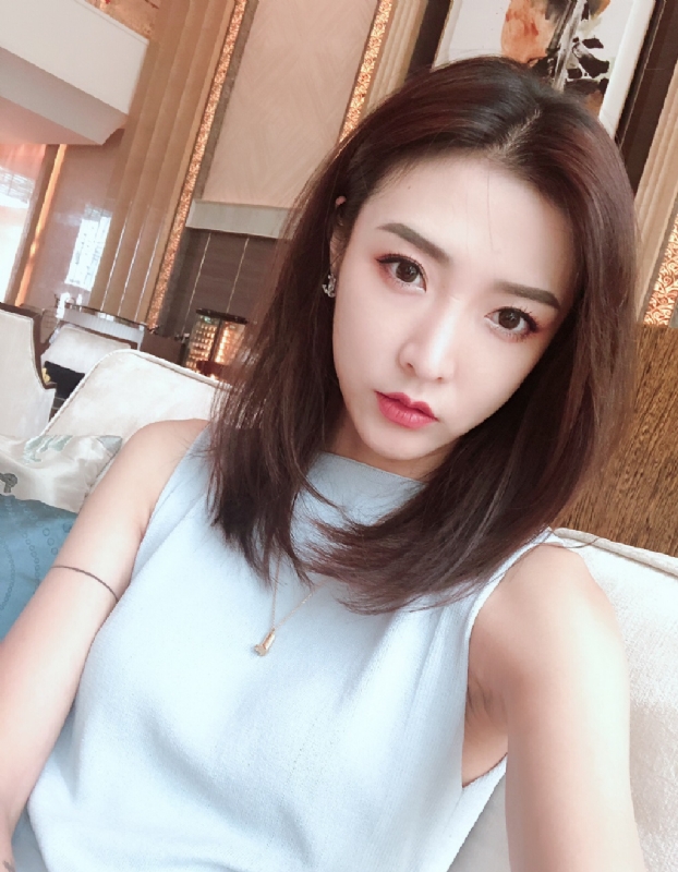 嘉嘉的第一张照片--宁波相亲服务中心