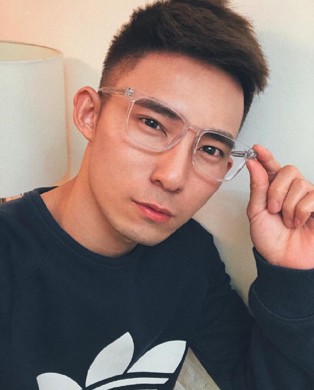 小伟的第一张照片--宁波相亲服务中心