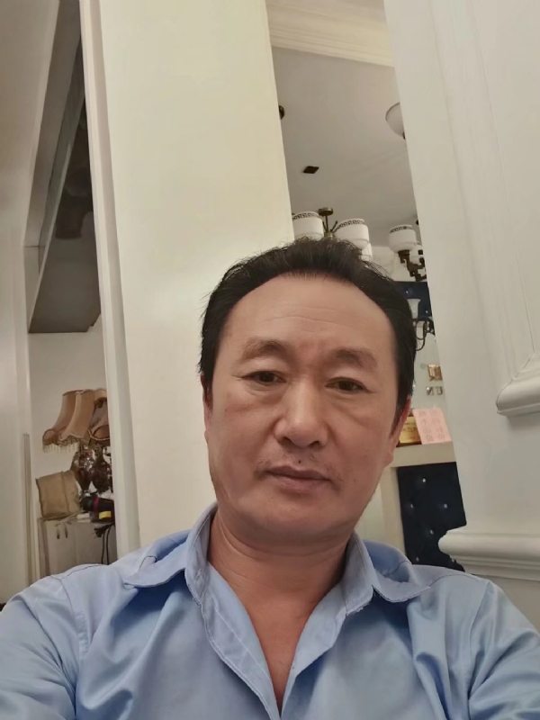 青松的第一张照片--宁波相亲服务中心