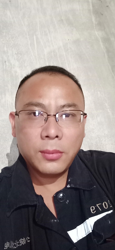 知足常乐的第一张照片--宁波相亲服务中心