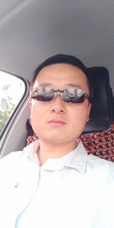 痛苦的单身狗的第一张照片--宁波相亲服务中心