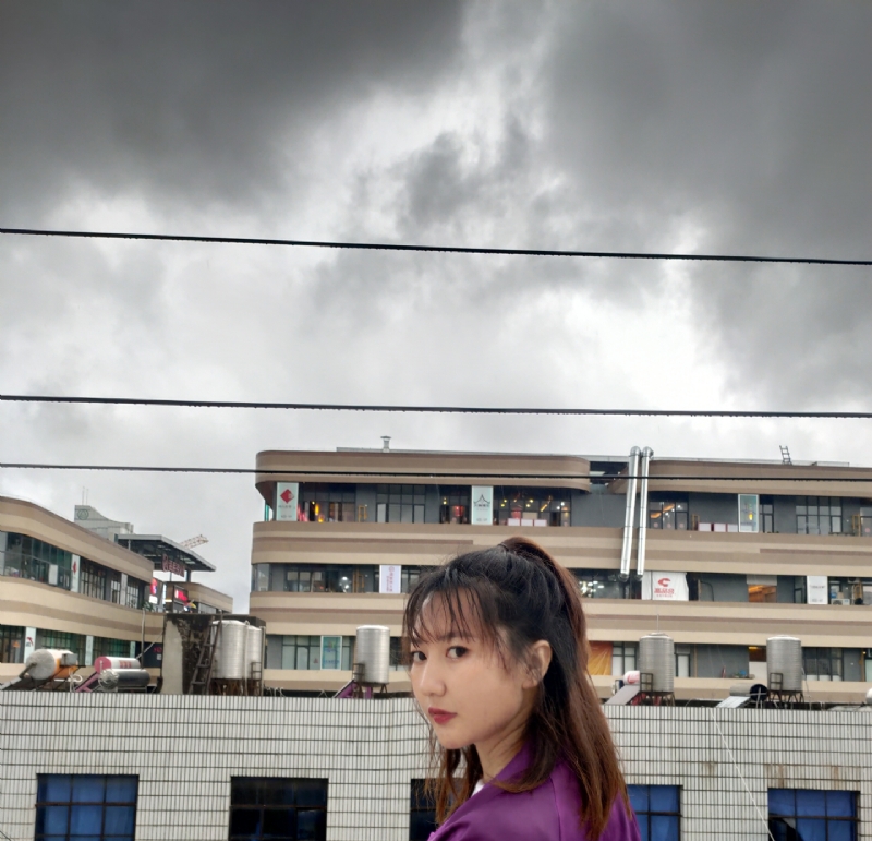 李家小姐的第三张照片--宁波相亲服务中心