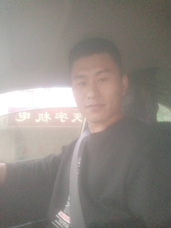 老鼠爱上猫的第一张照片--宁波相亲服务中心