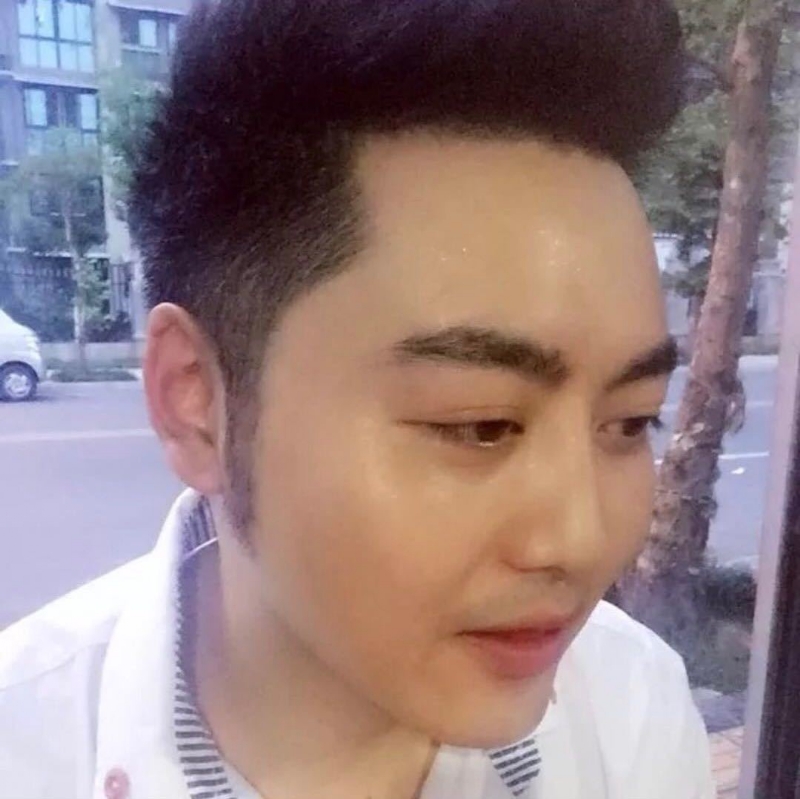 加油吧少年的第一张照片--宁波相亲服务中心