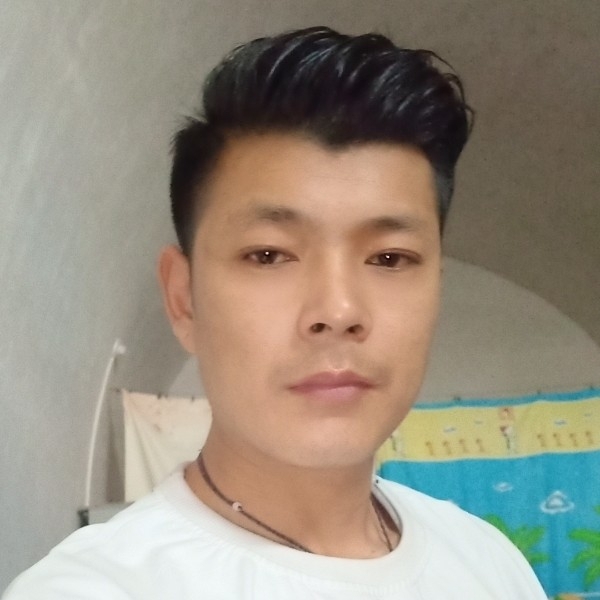 啊锋的第一张照片--宁波相亲服务中心
