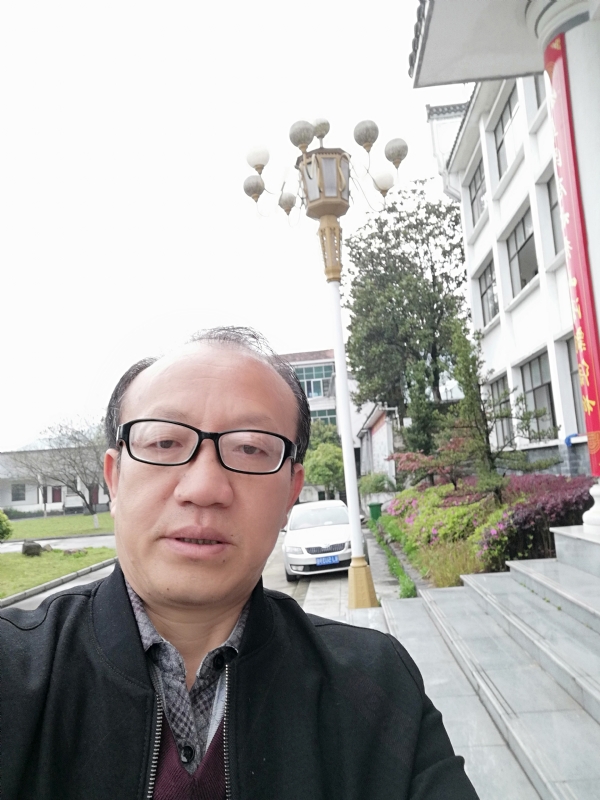 玫瑰祥云的第二张照片--宁波相亲服务中心