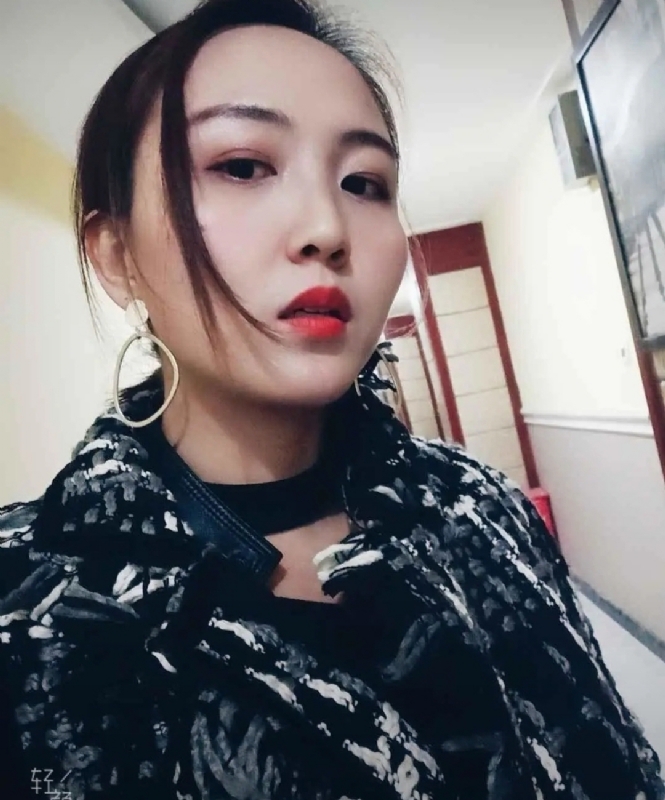 蔡包子的第二张照片--宁波相亲服务中心