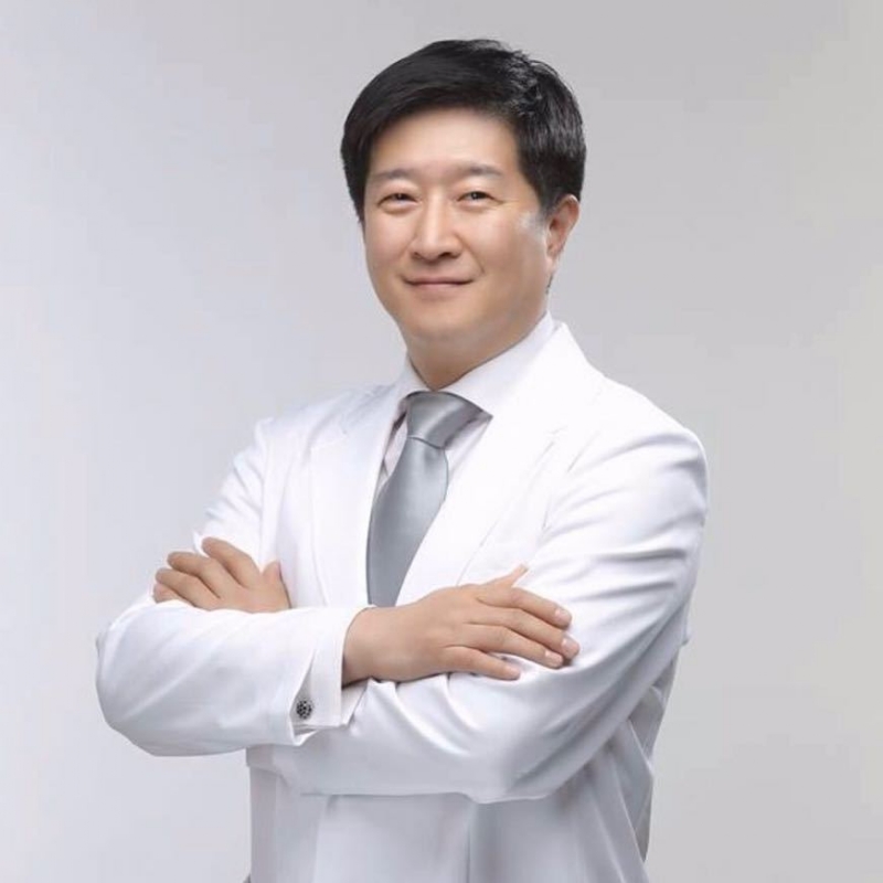 王伟的第三张照片--宁波相亲服务中心