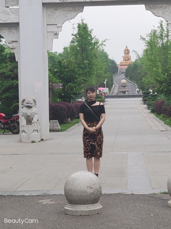 魏沐阳子的第三张照片--宁波相亲服务中心