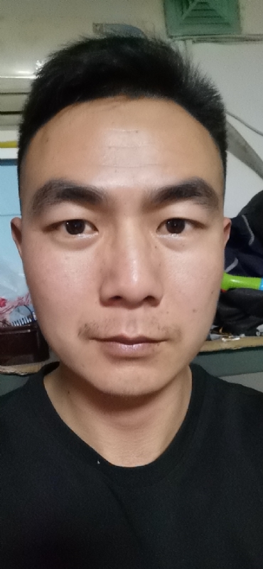 朴实无华的第三张照片--宁波相亲服务中心