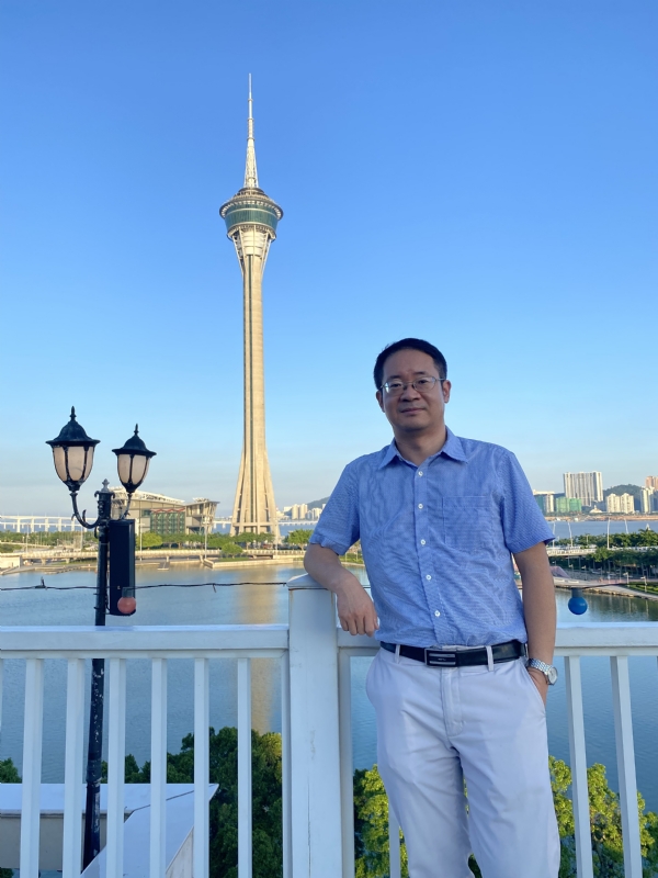 Yangyi的第二张照片--宁波相亲服务中心