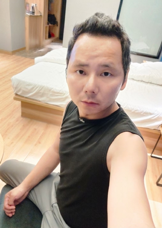 爱远的要命的第一张照片--宁波相亲服务中心