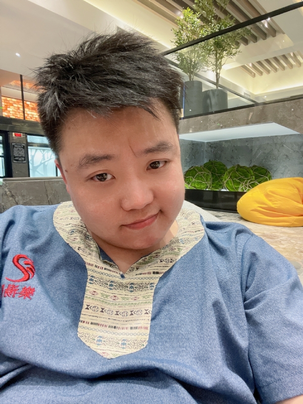小恶魔的第二张照片--宁波相亲服务中心