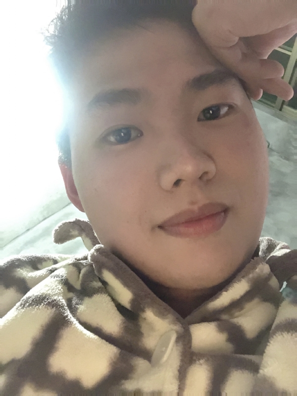 她的第四张照片--宁波相亲服务中心