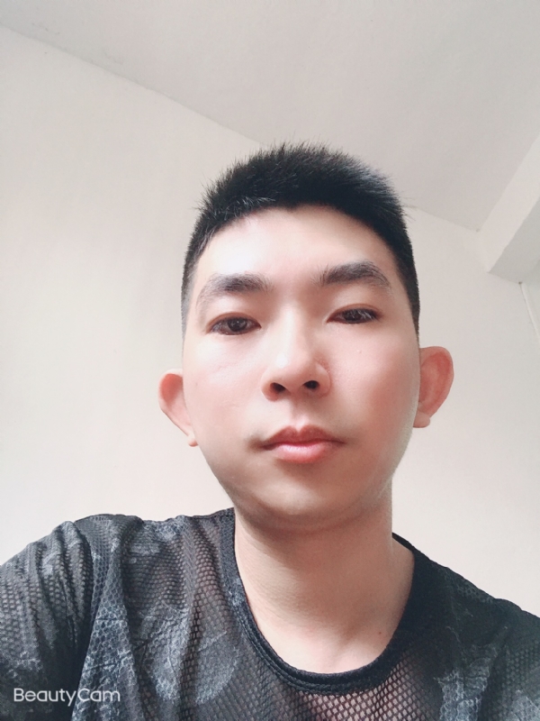 诚恳的第一张照片--宁波相亲服务中心