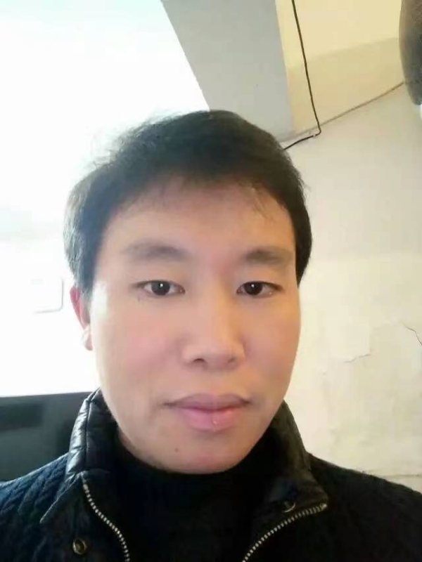 擎天柱的第三张照片--宁波相亲服务中心