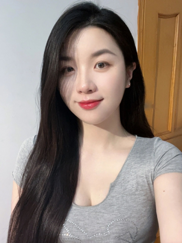 乔乔在寻爱的第二张照片--宁波相亲服务中心