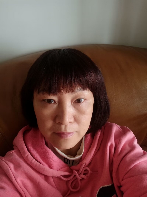 红玫瑰的第一张照片--宁波相亲服务中心
