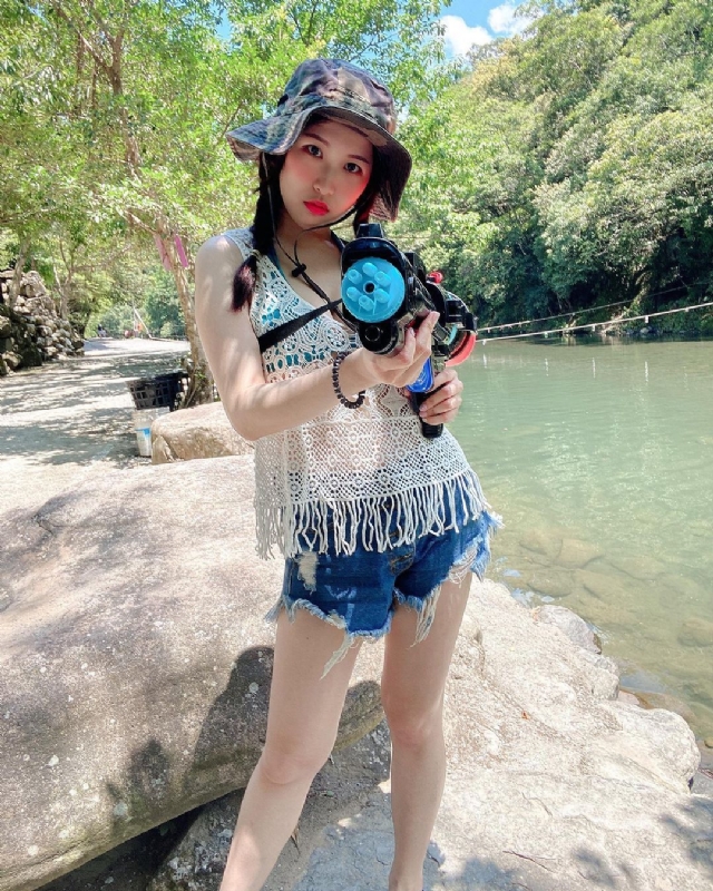 馨语的第一张照片--宁波相亲服务中心