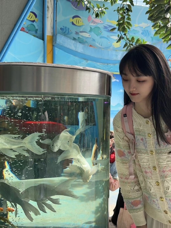 yiyi的第一张照片--宁波相亲服务中心