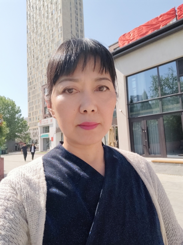 天山雪莲的第一张照片--宁波相亲服务中心