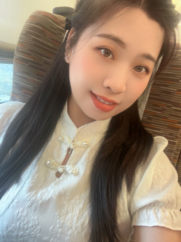Lin的第三张照片--宁波相亲服务中心