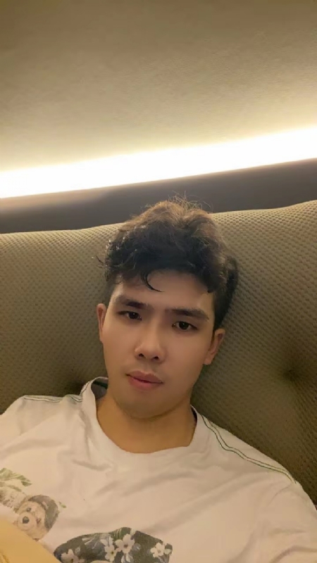 阿龙设计师的第一张照片--宁波相亲服务中心
