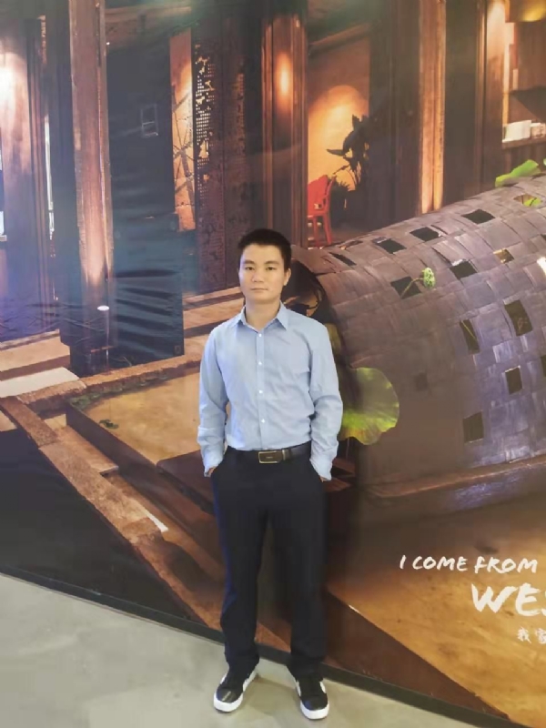 梧桐枫叶的第一张照片--宁波相亲服务中心