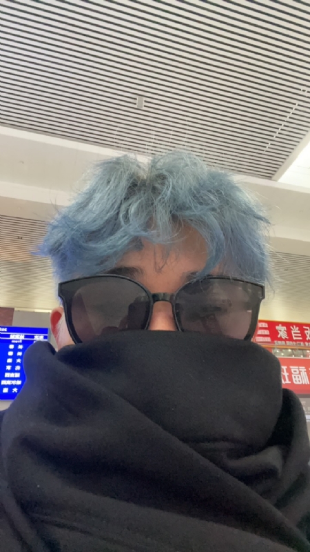 平行线的第一张照片--宁波相亲服务中心