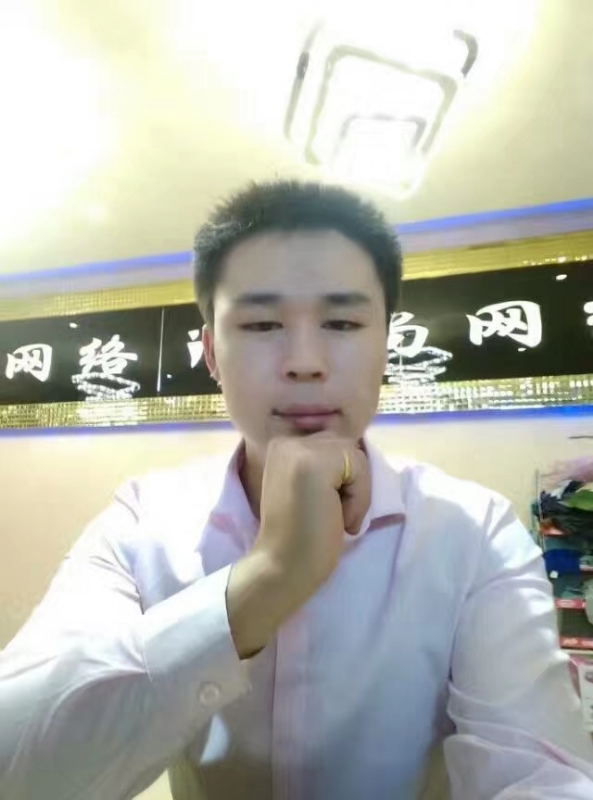 沉默寡言的第一张照片--宁波相亲服务中心