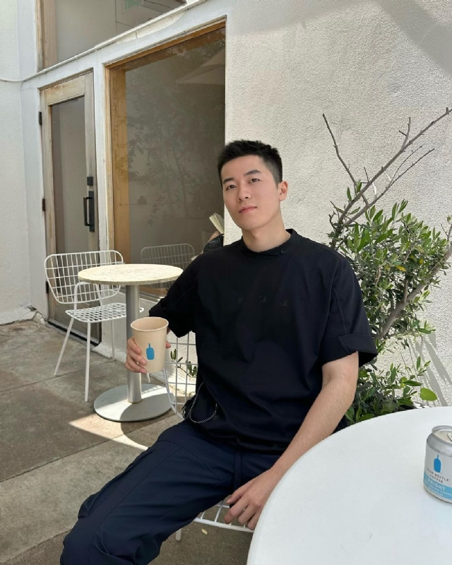 VV的第二张照片--宁波相亲服务中心
