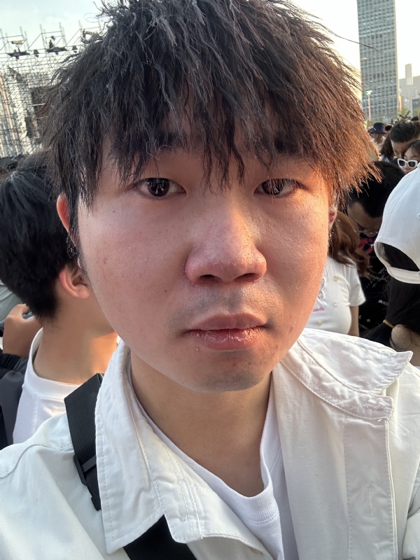 会修电脑的小杨的第一张照片--宁波相亲服务中心